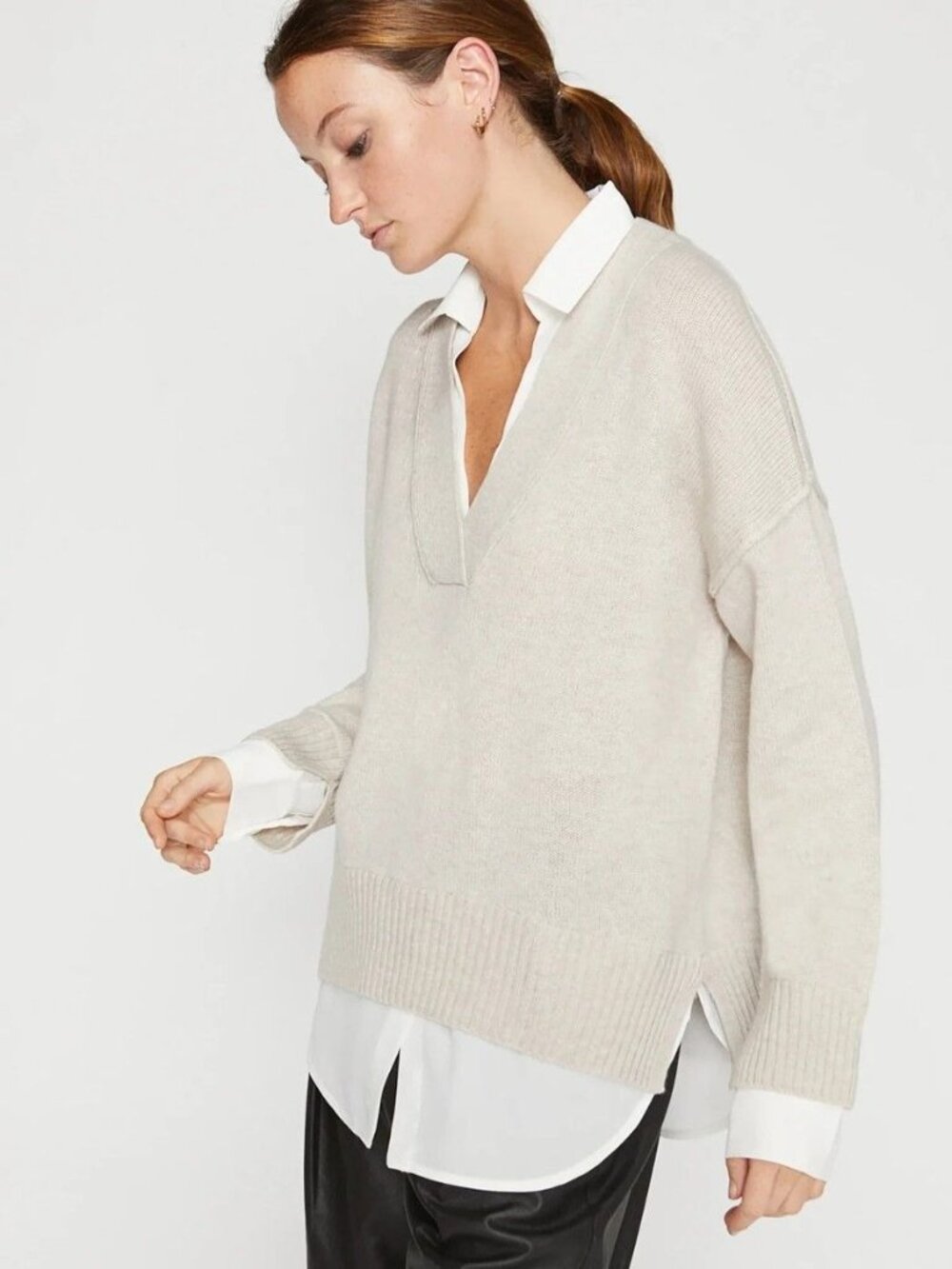 Brochu Walker Women Size L Cashmere Sweater Gray Layered-Look V-Neck White-Hem